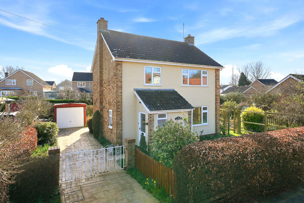 Main image of property: Southside, Springfield Road, Boroughbridge, York, North Yorkshire YO51 9AZ