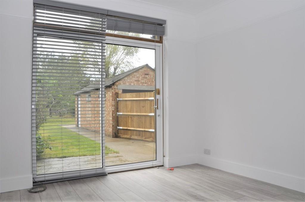 House in Enfield - View 3