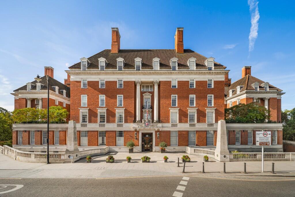 Main image of property: Richmond Hill, London, TW10