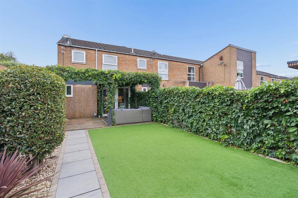 House in Dartford - View 5