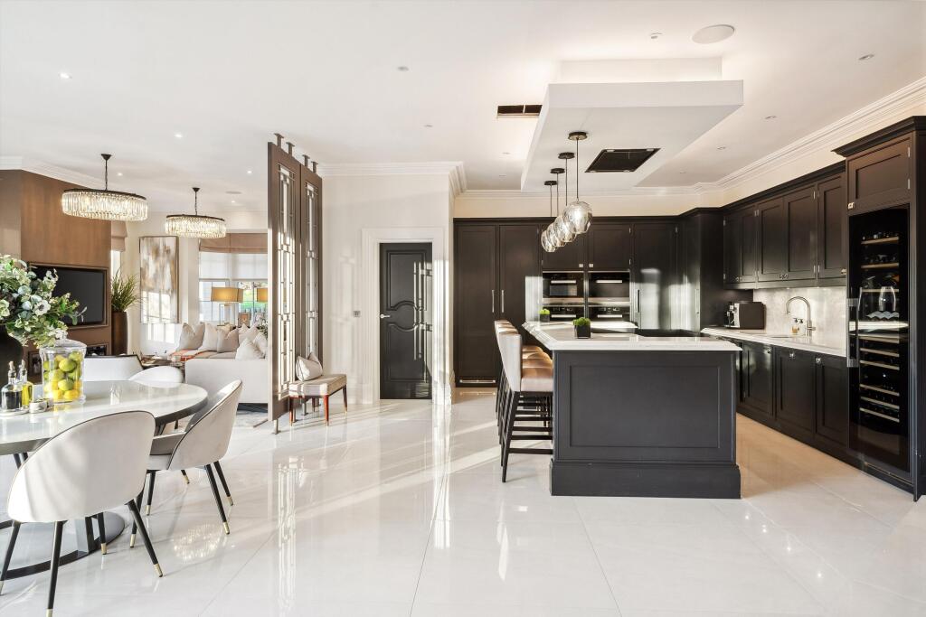 House in Kingston upon Thames - View 5
