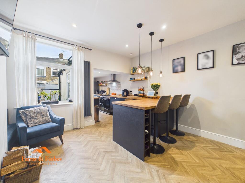 Main image of property: York Street, Colne, BB8