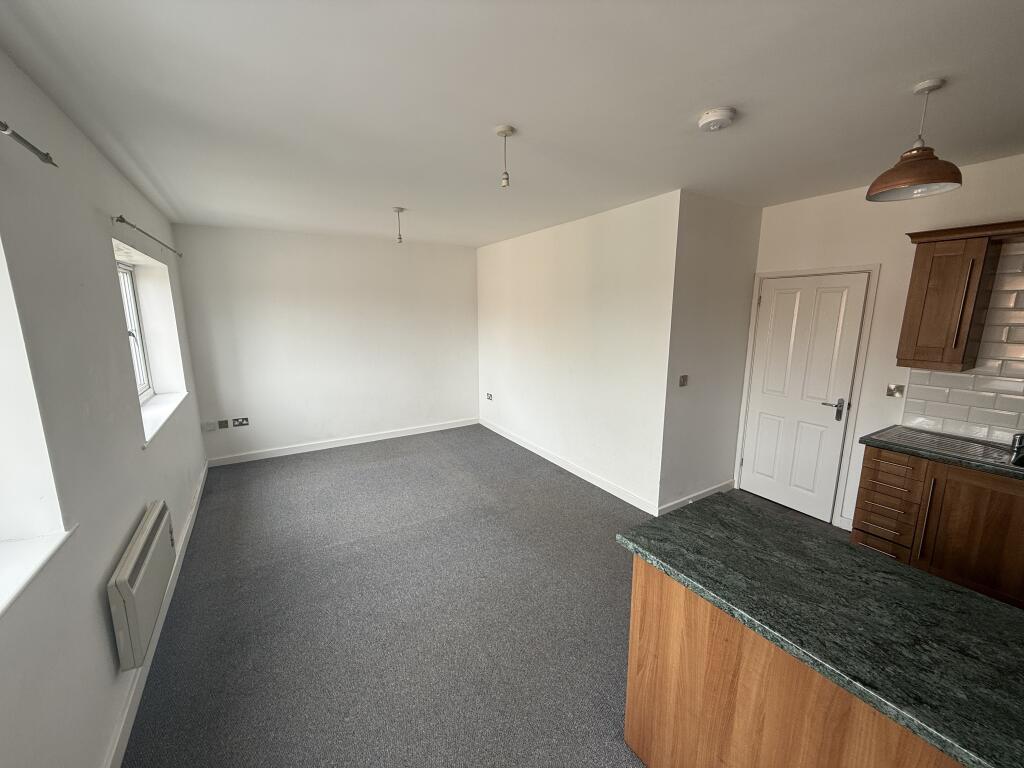 Apartment in East Staffordshire, Branston - View 3