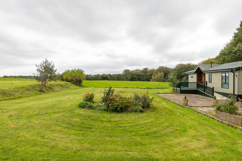 House in Bolton, Westhoughton - View 4