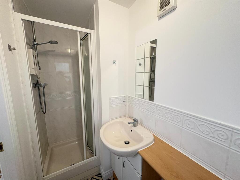 House in Wigan - View 5