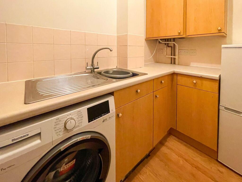 Apartment in Blandford Forum - View 2