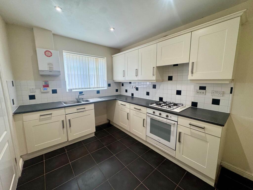 House in Knowsley, Kirkby - View 5