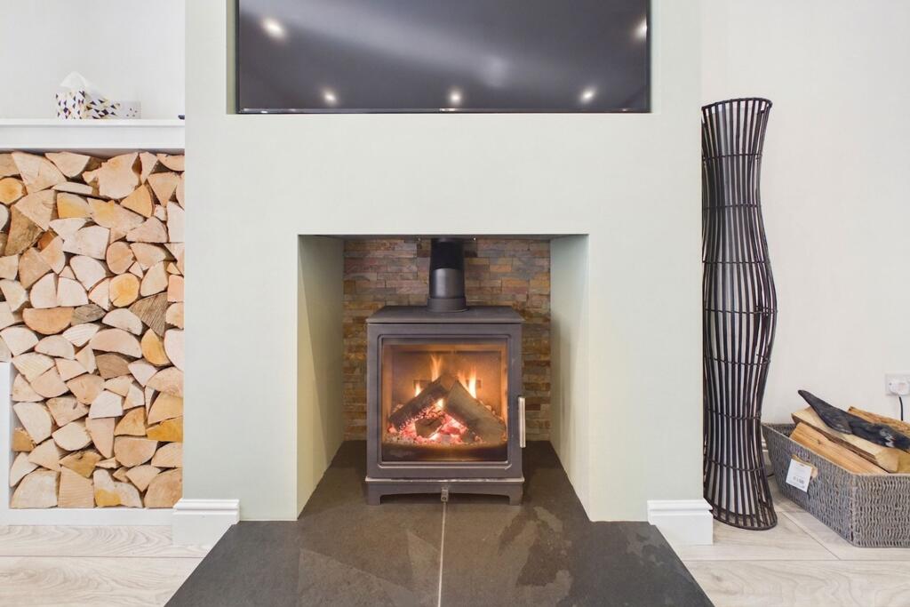 House in Maryport, Grasslot - View 4