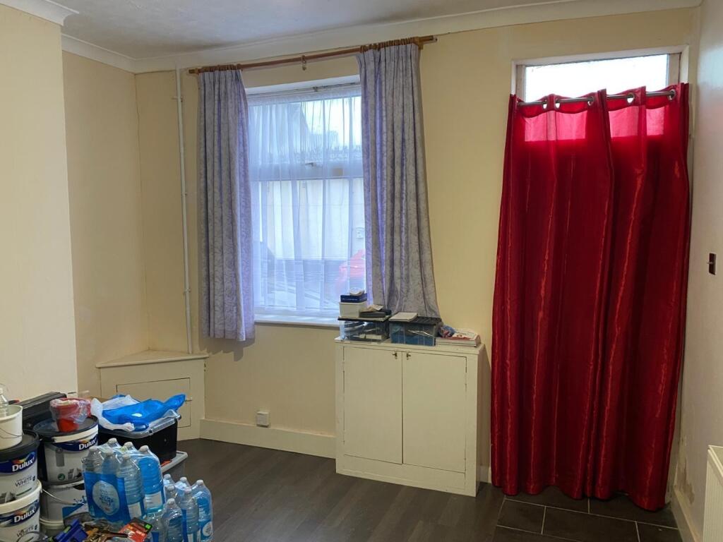 House in Wolverhampton - View 5