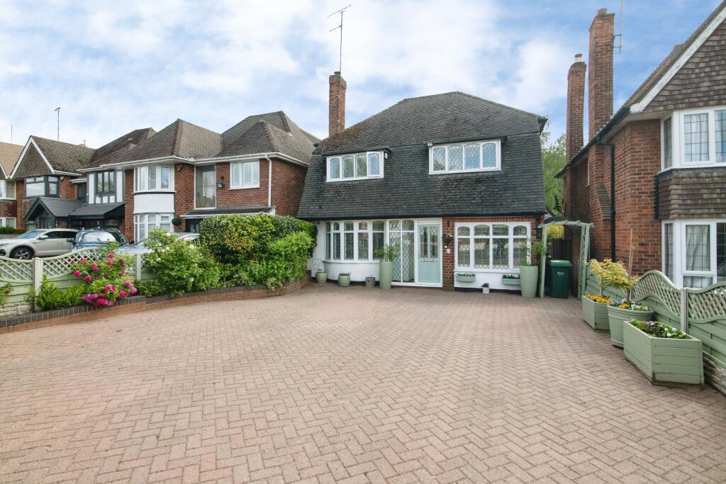 Main image of property: Pear Tree Drive, Birmingham, B43