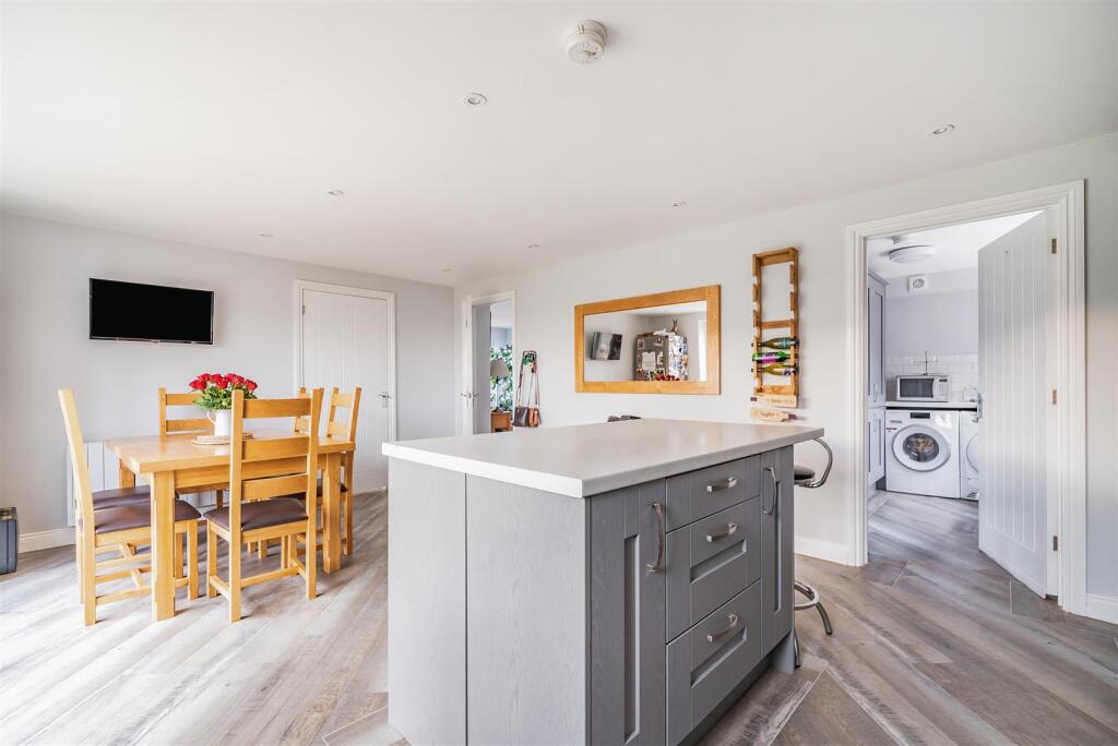 House in Maidstone, Boughton Monchelsea - View 3
