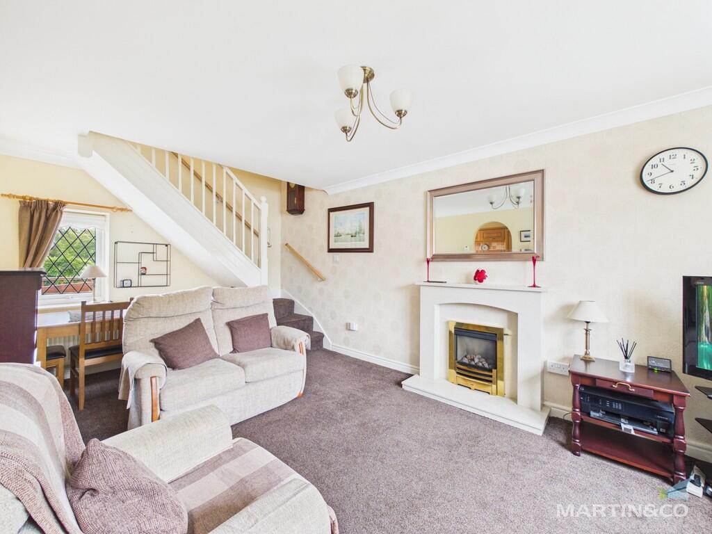 House in Wirral, Liverpool City Region - View 4