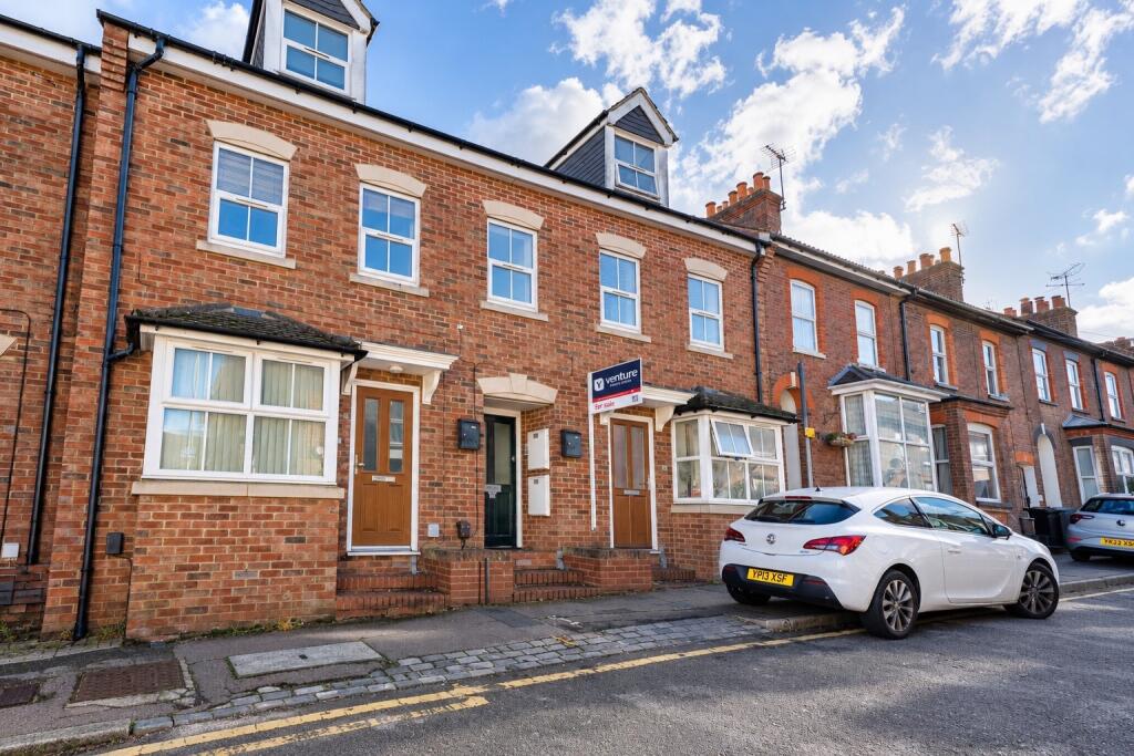 Main image of property: Winfield Street, Dunstable, Bedfordshire, LU6