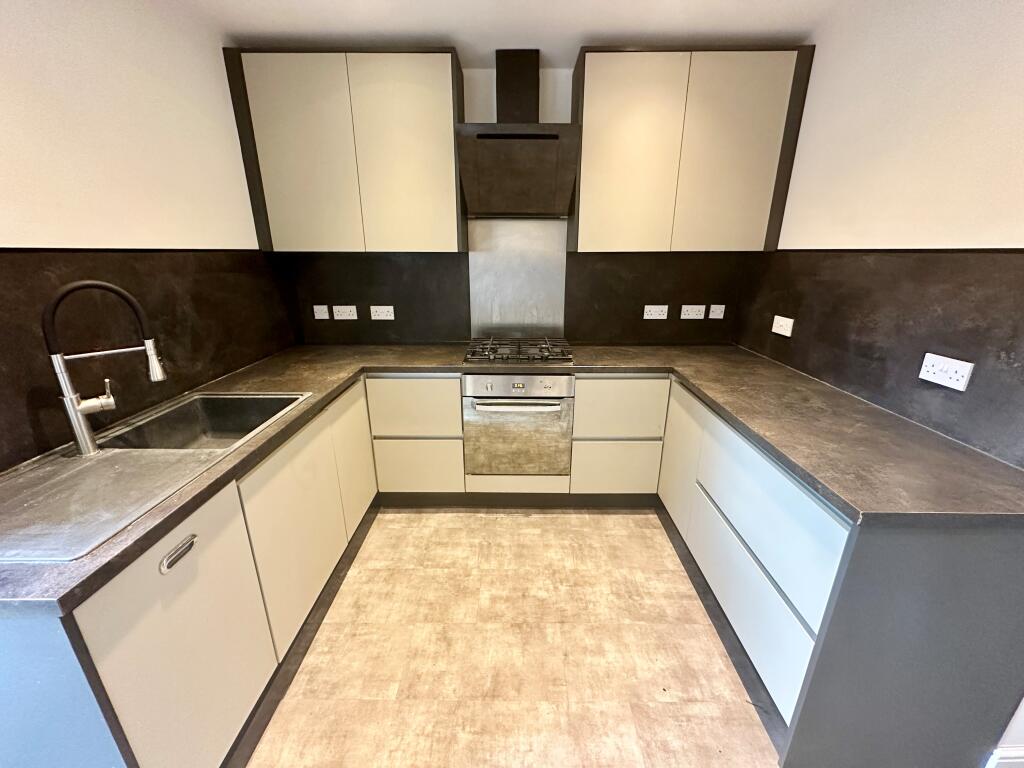 Main image of property: Queens Walk, Ossett