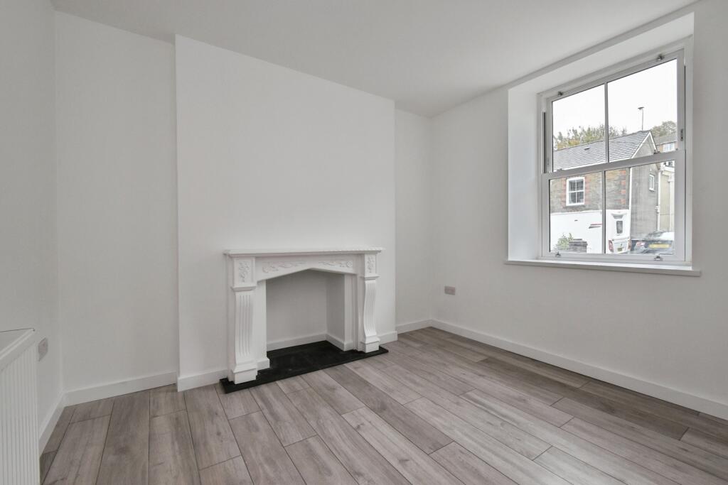 Edward Street, Alltwen, Pontardawe, Swansea, SA8 photo 2