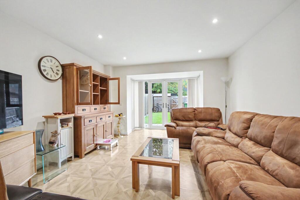 House in Southampton - View 2