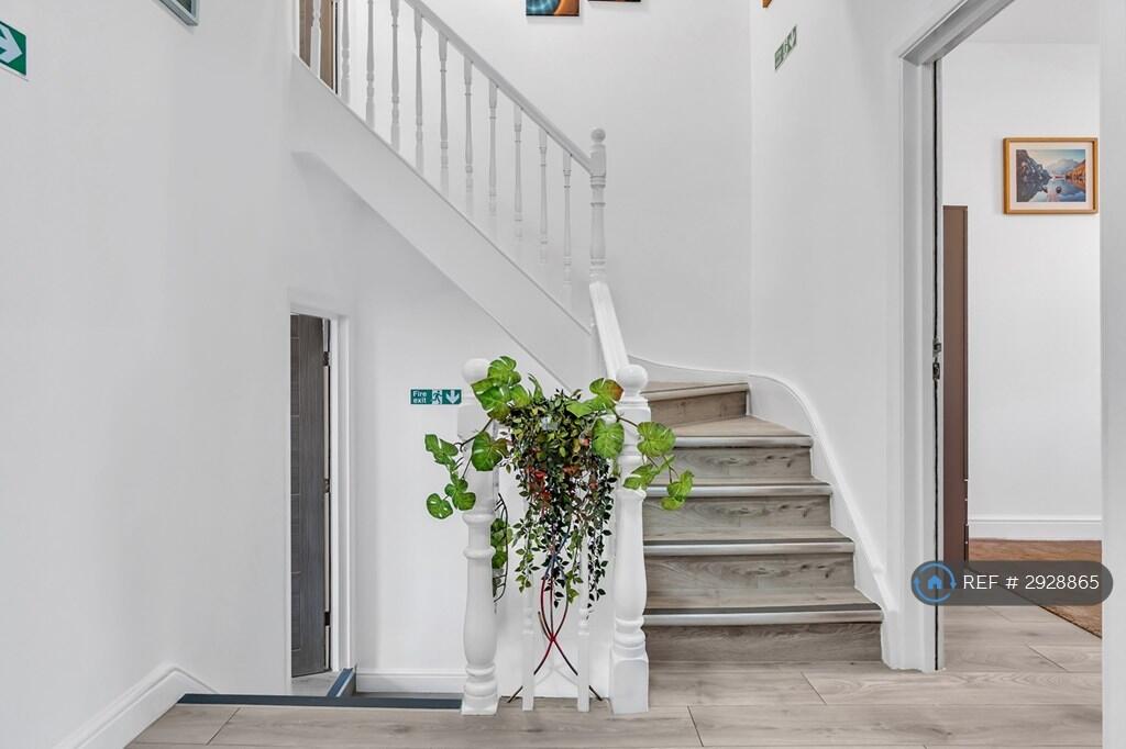 1 bedroom house share for rent