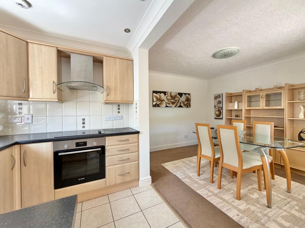 House in Torquay - More