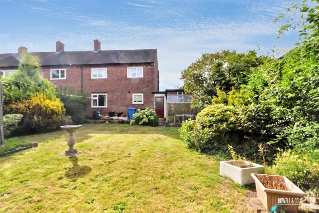 Beverley Avenue, Appleton, Warrington photo 3