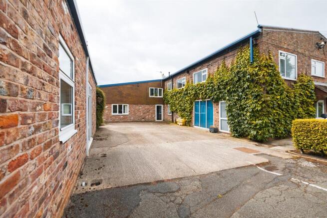 Oaktree Business Centre-74.jpg