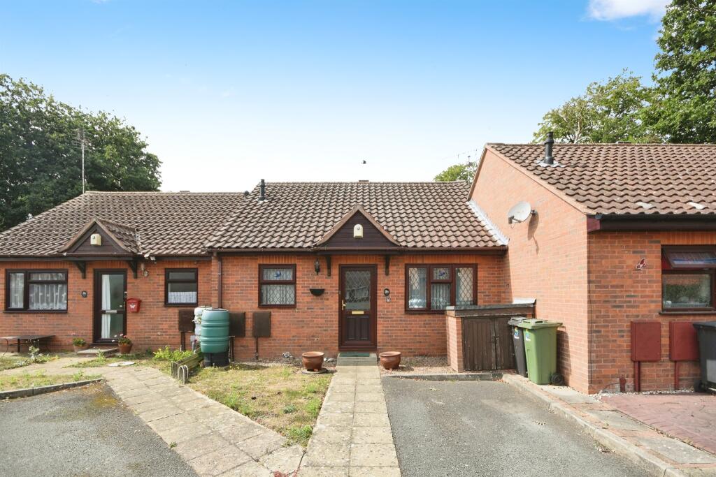 Main image of property: The Chaseway, Braintree