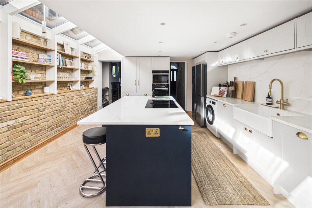 House in London - View 5