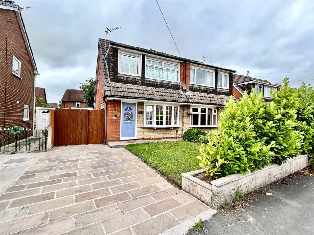 Main image of property: Larchwood Crescent, Leyland, Lancashire, PR25