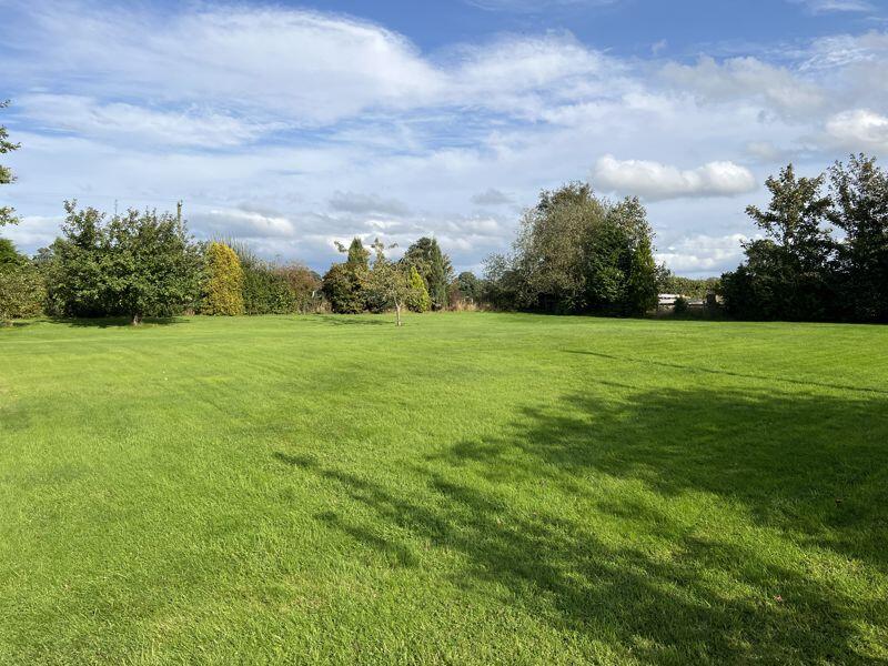 Walford Heath, Shrewsbury, SY4 3AZ photo 3