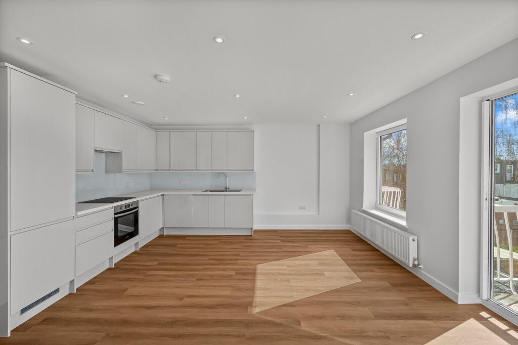 Main image of property: Chiswick High Road, 
Turnham Green, W4