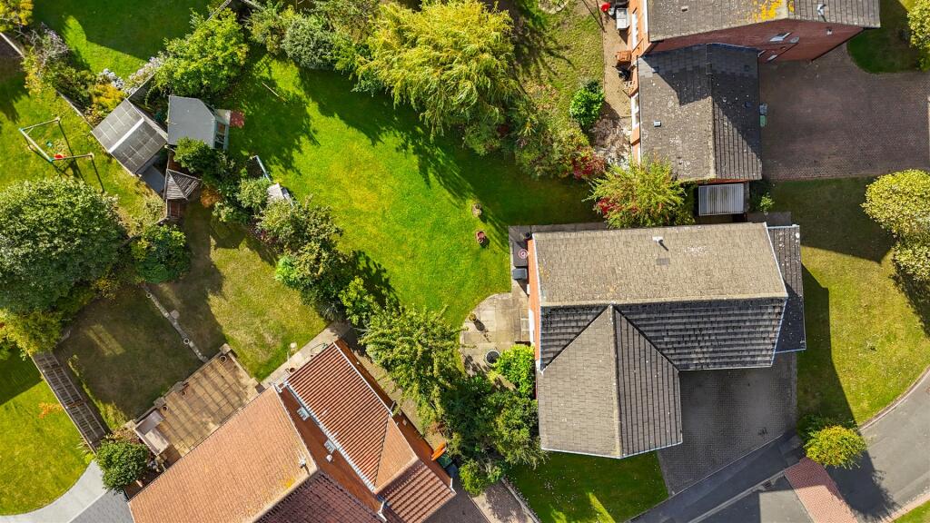 House in Hartlepool, Elwick Rise - View 2