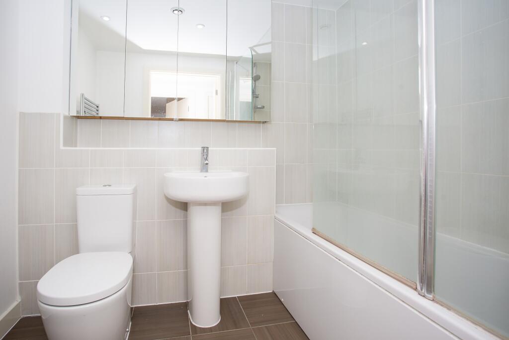 Additional image 7 of Magdalen Court, Newsom Place, St Albans, Hertfordshire, AL1