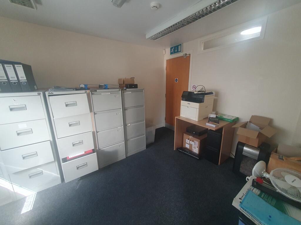 Photo 5
