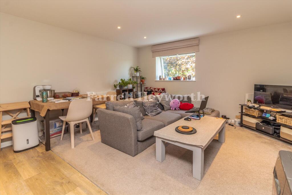 Apartment in Lancaster, Primrose, Greaves - View 3
