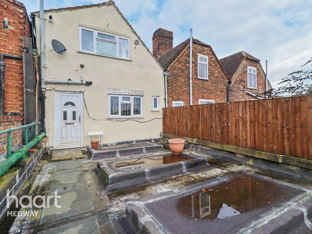 Main image of property: High Street, Rochester