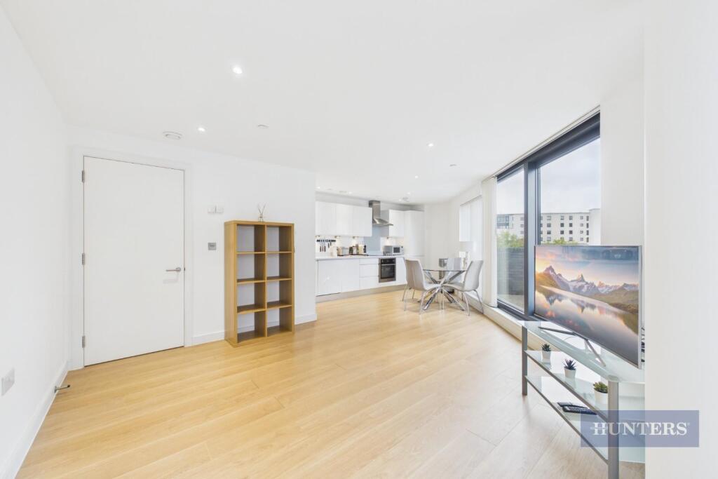 Apartment in Southampton - View 5