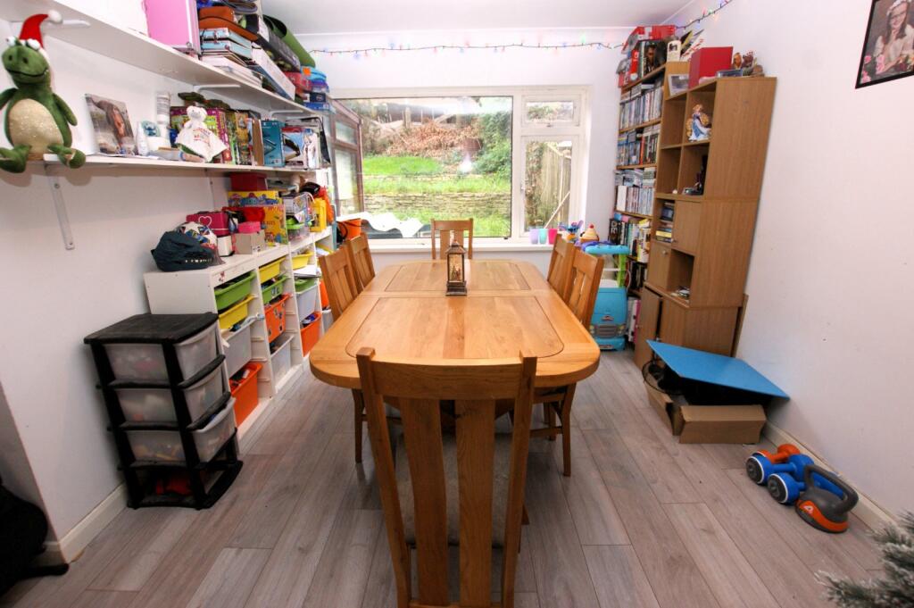 House in Corfe Mullen - View 3
