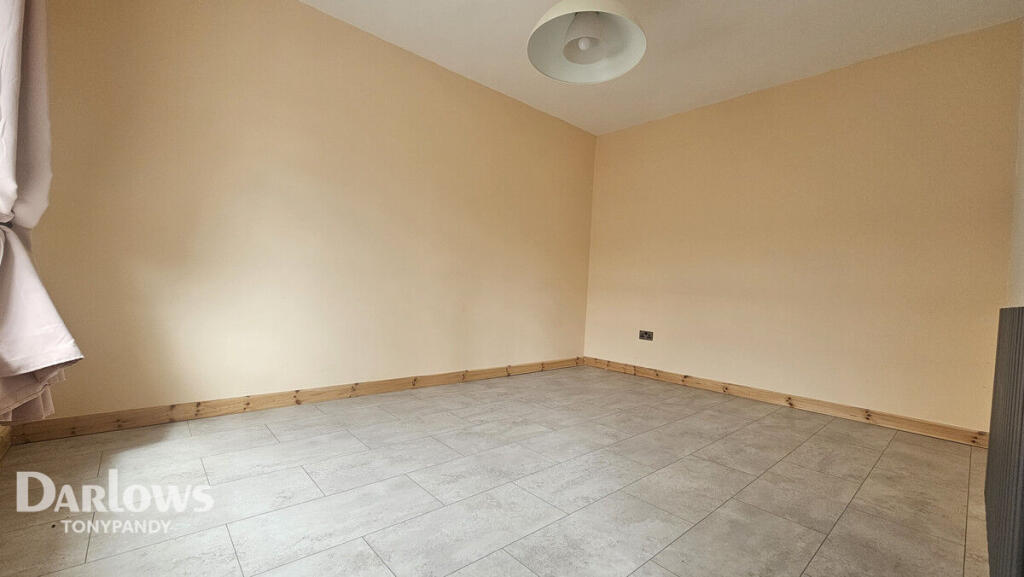 House in Gelli, Ystrad - View 5