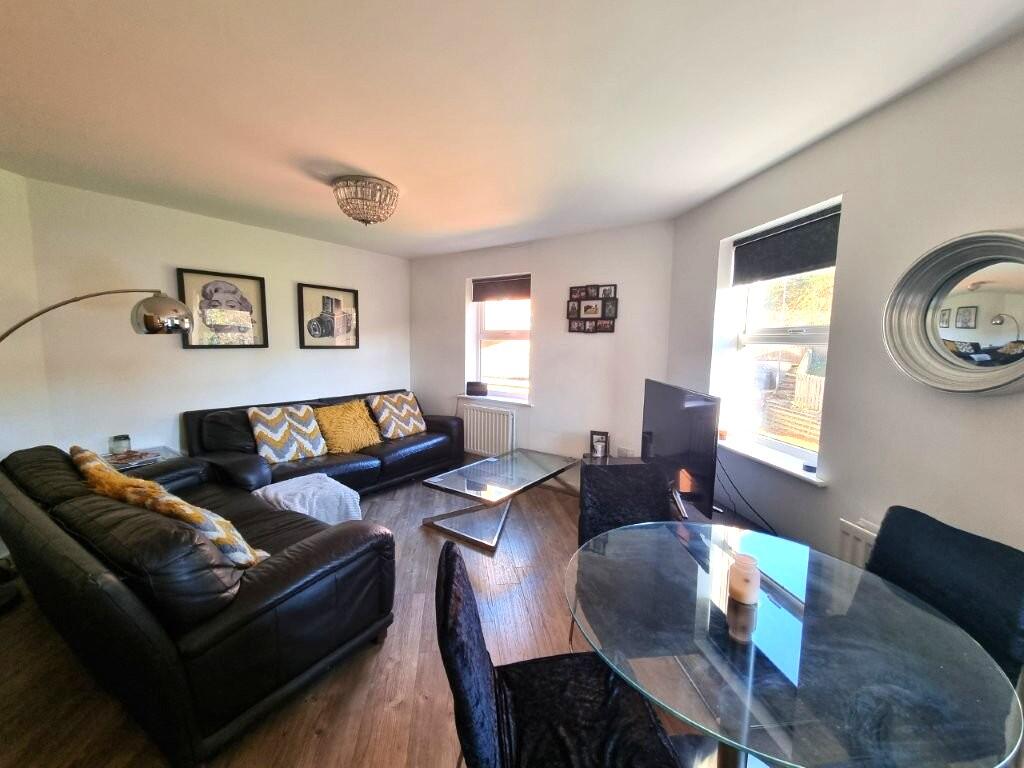 Apartment in Ipswich - More
