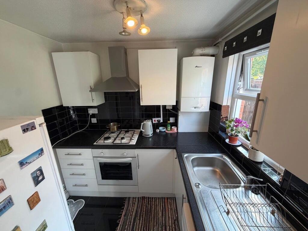 Apartment in London, Grove Village - View 3