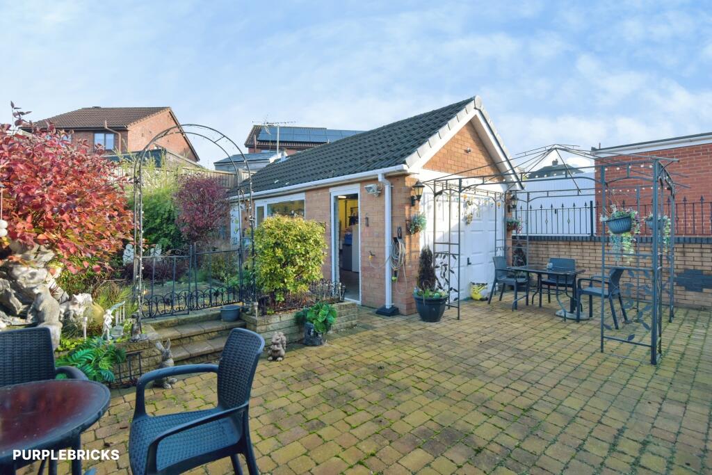 House in Stoke-on-Trent - View 2