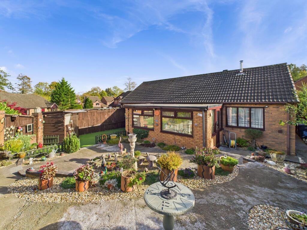 House in Telford, Stirchley and Brookside - View 2