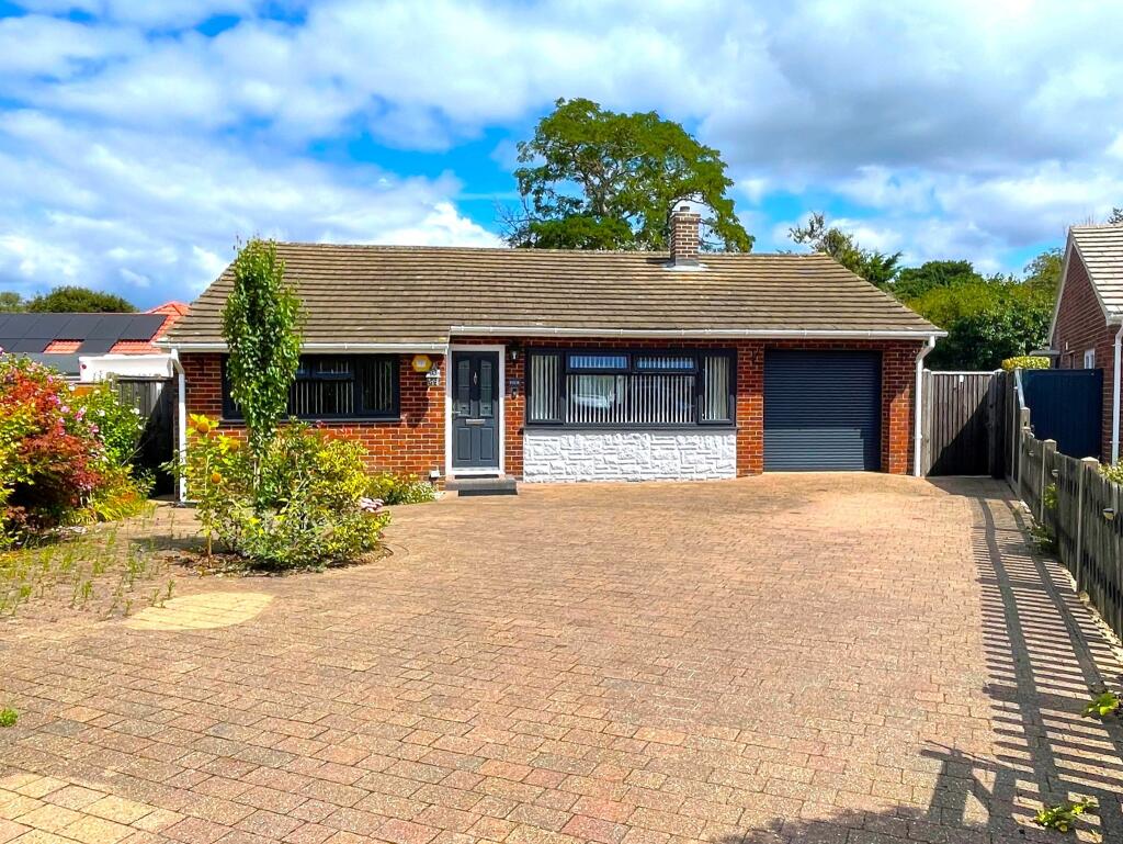 Main image of property: Chaveney Close, Dibden Purlieu, Southampton