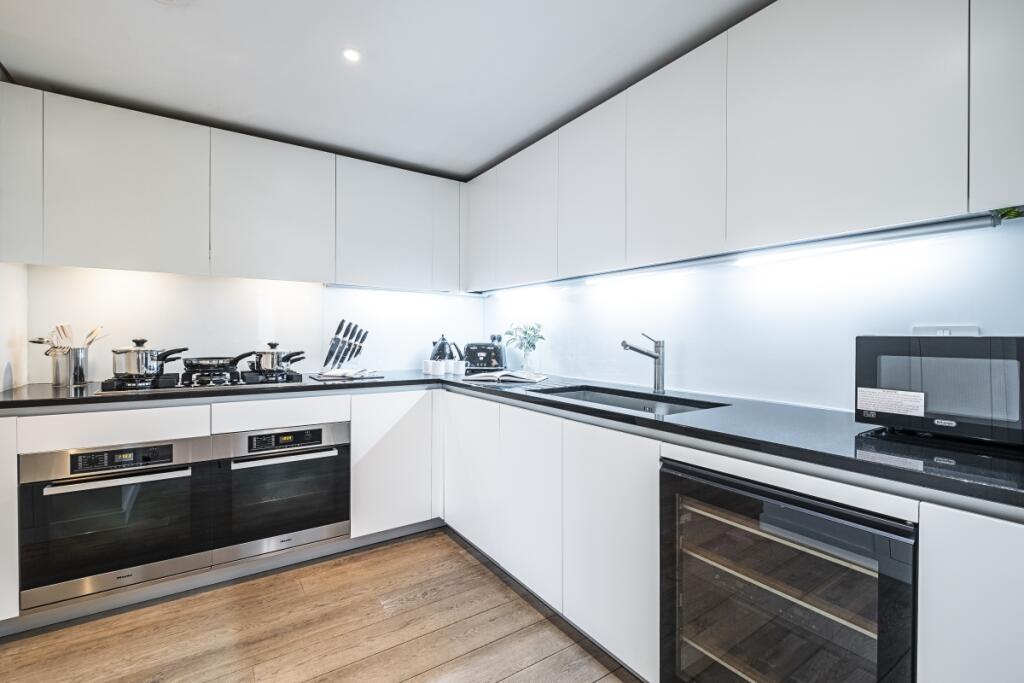 4 bedroom apartment for rent
