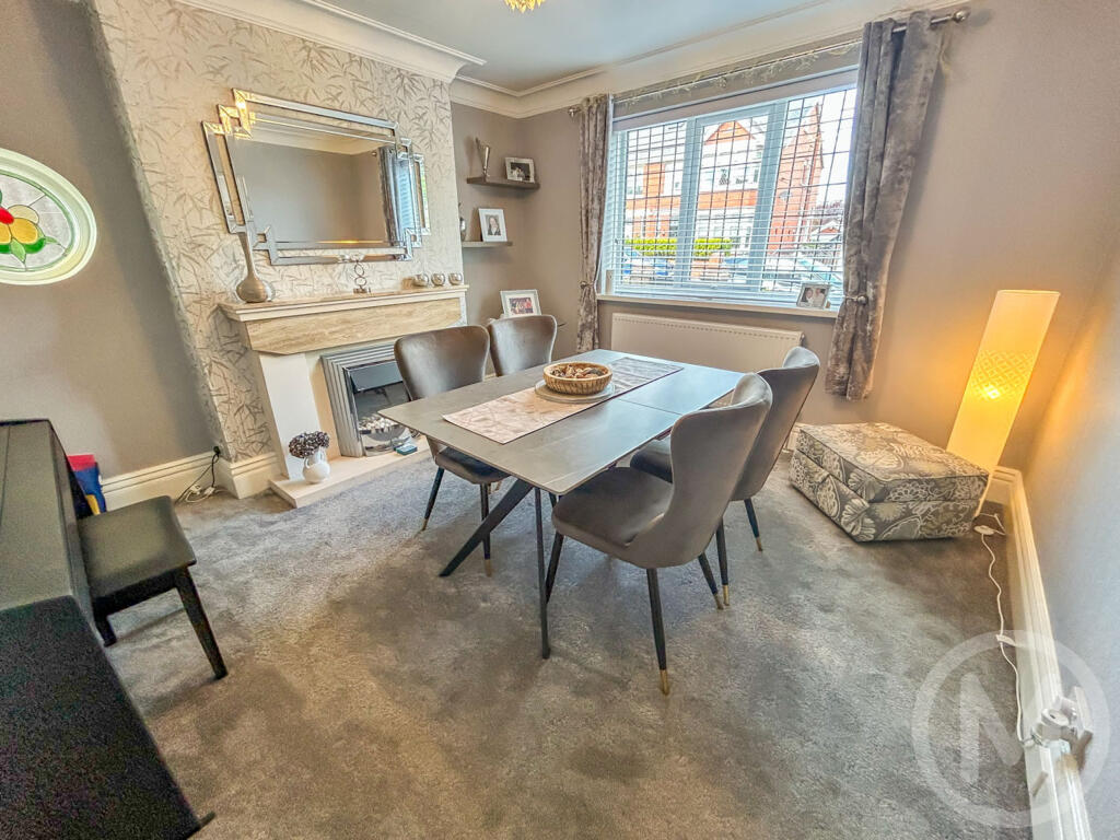 Beechfield Avenue, Blackpool, FY3 9JH photo 4