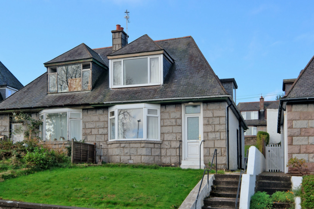 Main image of property: 54 Prospect Terrace, Aberdeen, AB117TD