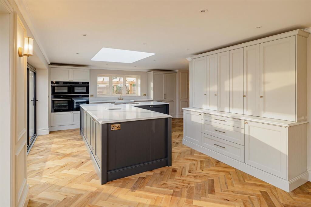 1 Mytton Oak Road, Shrewsbury, SY3 8UA photo 4