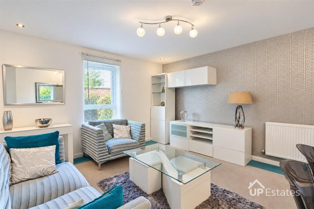 Apartment in Coventry, West Midlands - View 5