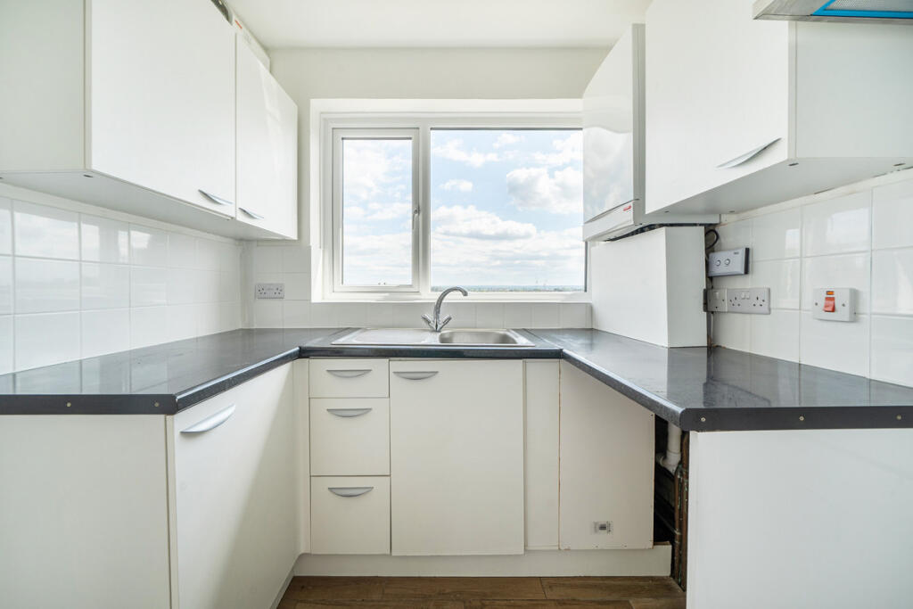 Apartment in London, Honor Oak - View 5