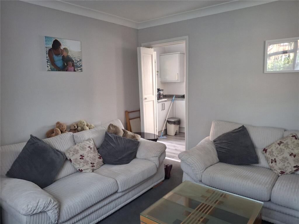 House in Eastbourne, East Sussex - View 5