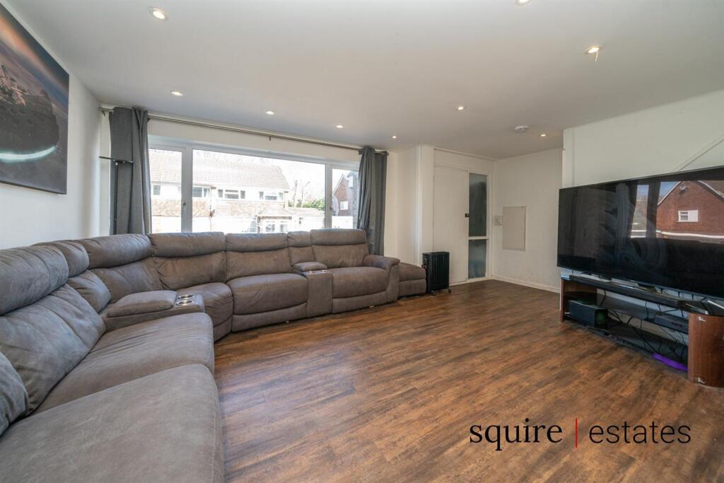 House in Hemel Hempstead - View 3